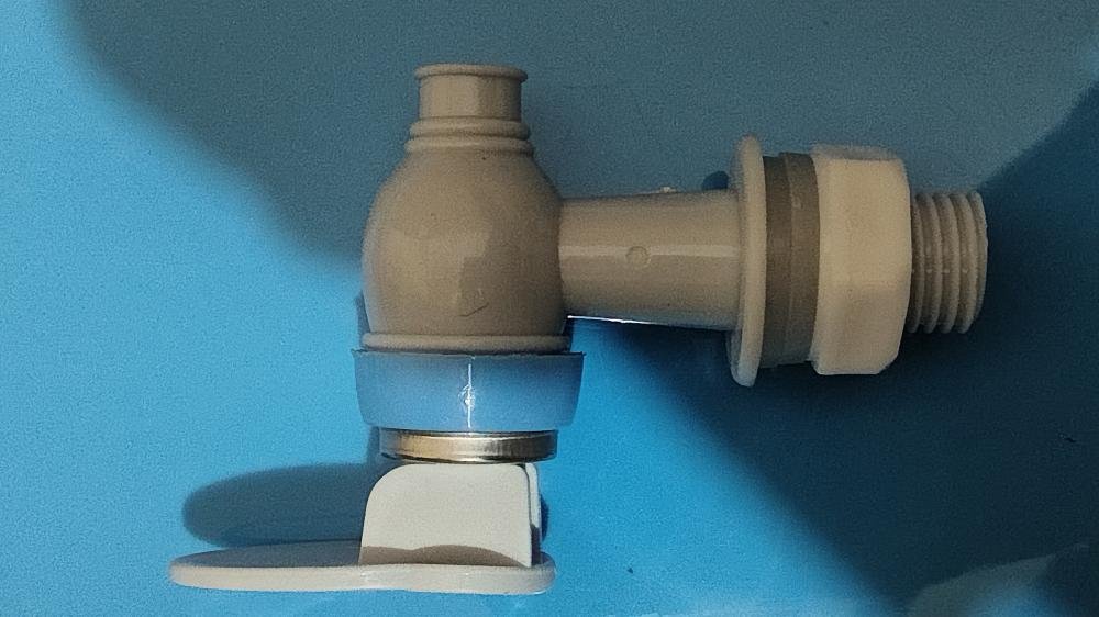 WATER_JAR_TAP_1